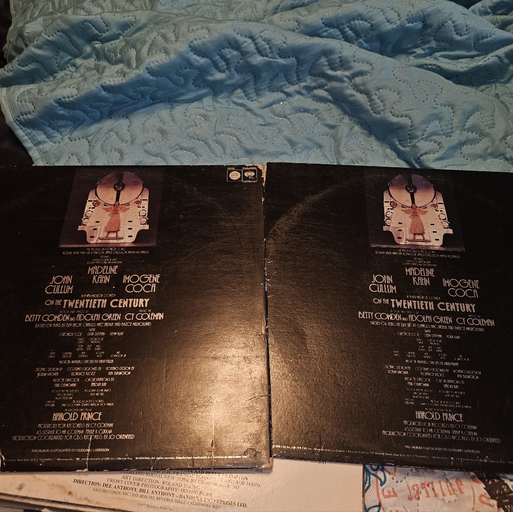 1978‎ original Broadway cast recording vinyl LP of the musical On the Twentieth - Picture 5 of 9
